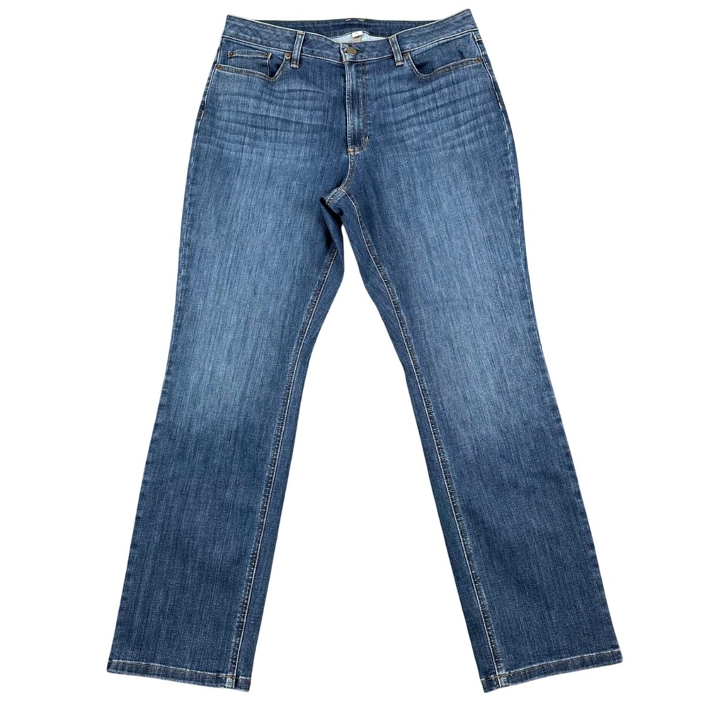 LL Bean Womens 16 Reg BeanFlex Straight Leg Favorite Fit Jeans Medium Wash